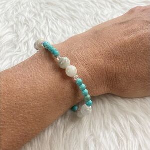 Brilliant Faith Blue Magnesite Beacelet